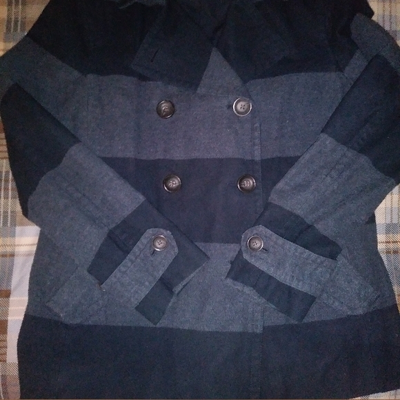 GAP~Peacoat - Picture 2 of 15